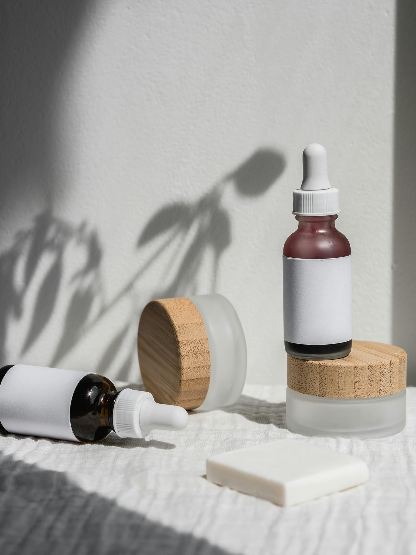 How to Clean Glass Dropper Bottles