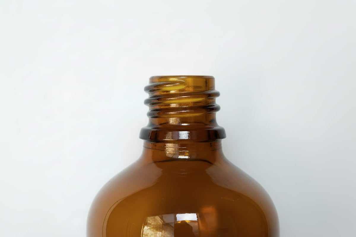 100ml Amber Glass Dropper Bottle With Tamper Evident White Lotion Pump