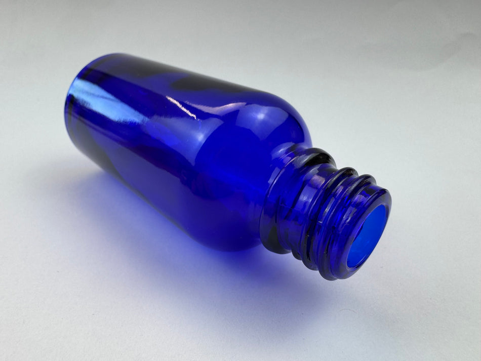 100ml Blue Glass Dropper Bottle with White PP Wadded Cap DIN 18mm