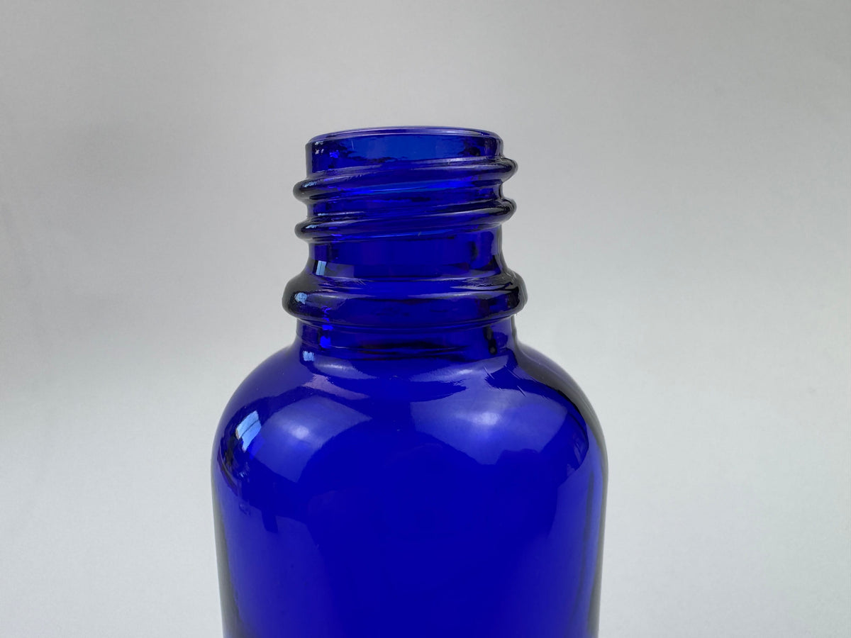 100ml Blue Glass Dropper Bottle with White PP Wadded Cap DIN 18mm