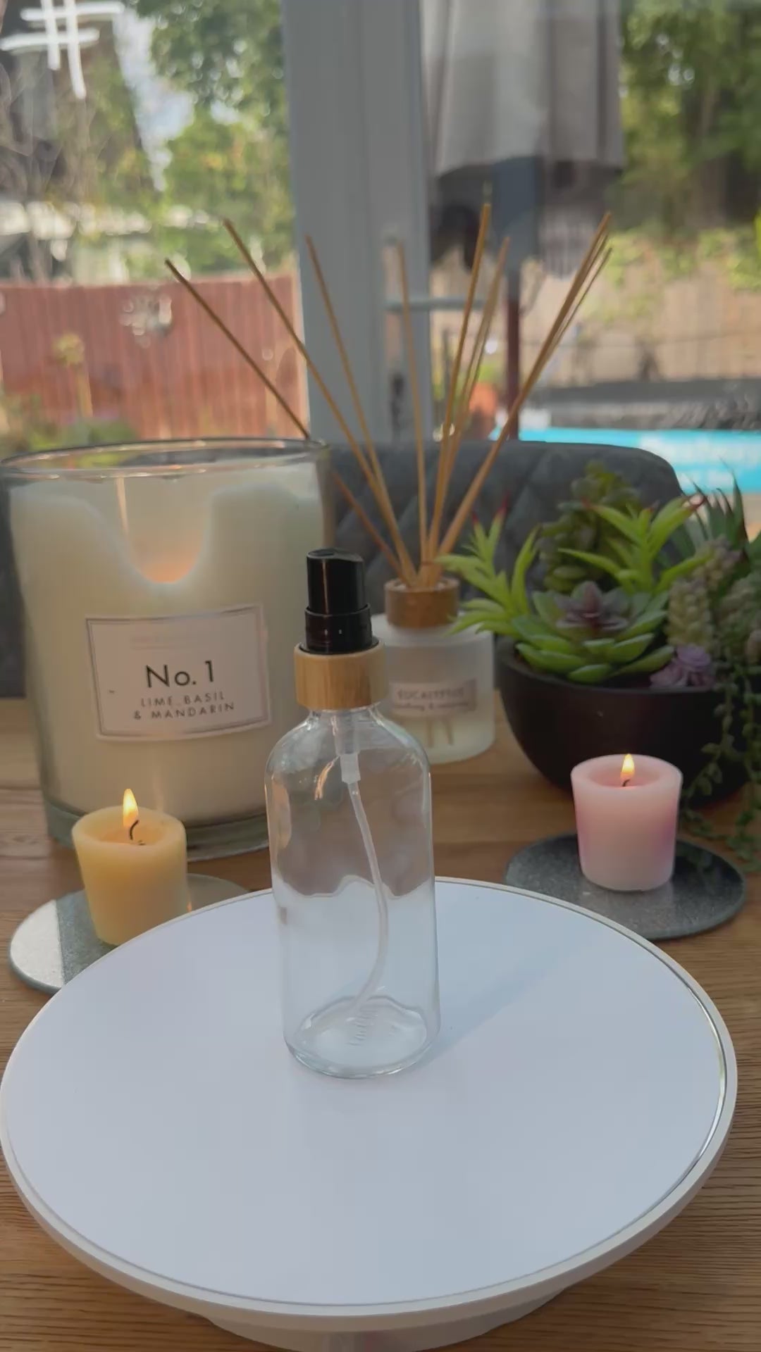 100ml Clear glass Bottle with Bamboo and Black Atomiser
